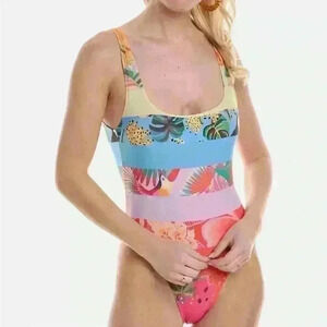 NWT FARM RIO 
Ombre Forest One-Piece swimsuit Sz L